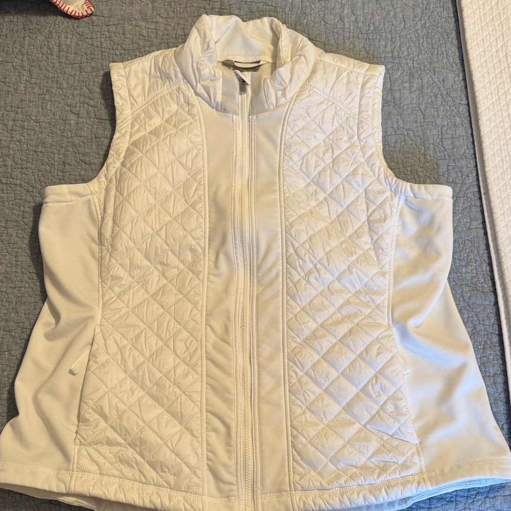 Athleta White Quilted Vest
